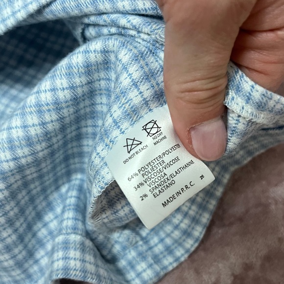 Brandy Melville soft blue plaid mini skirt - Picture 4 of 4